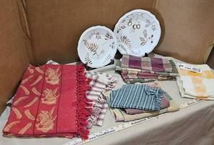 lot 796 image: Table linens and 2 plates