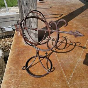 lot 802 image: Yard Art Metal Sphere