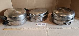 lot 831 image: Roasting Pans