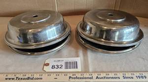 lot 832 image: Covered Hot Plates