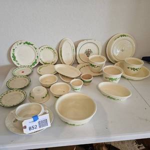 lot 852 image: Antique Dishware, Assorted