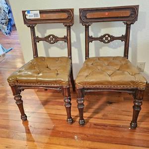 lot 885 image: (2) antique federal style chairs, American flag carved in back