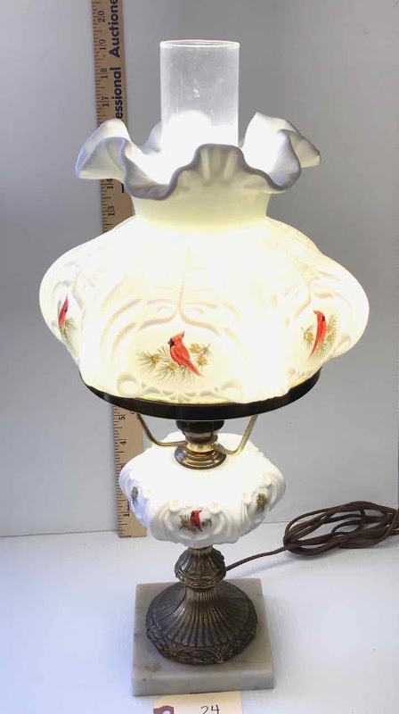 lot 24 image: Lamp Fenton Handpainted by Jeanne Brown, Cardinals