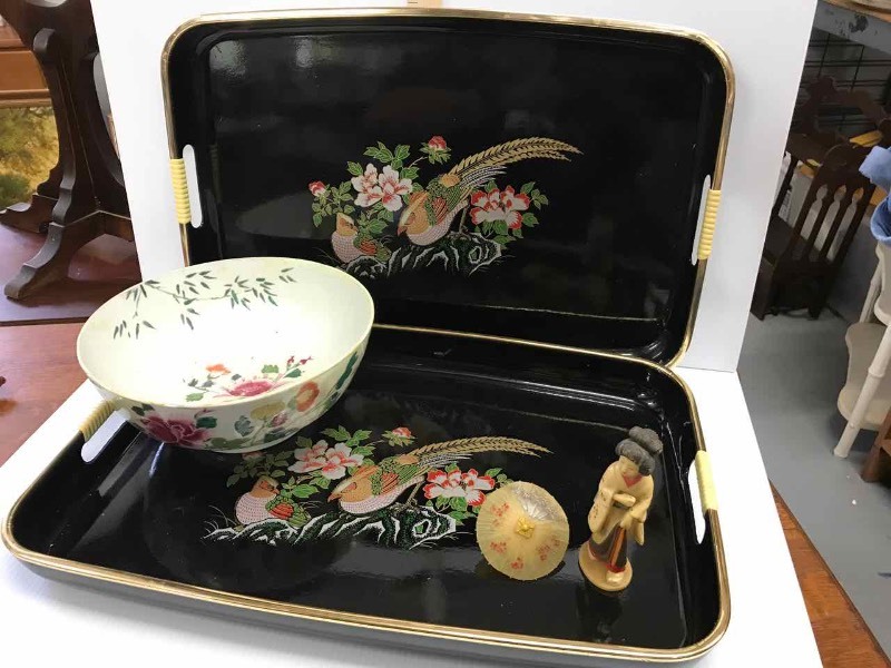 lot 113 image: Oriental Bowl, (2) Trays, Figurine