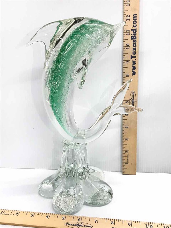 lot 125 image: Art Glass Dolphin