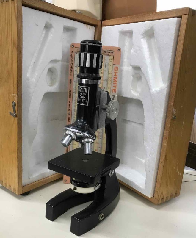 lot 135 image: Microscope with Wood Box Lafayette F-855 Zoom 100X - 900X Japan