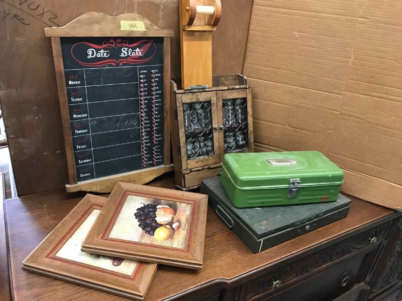 lot 144 image: Date-Slate Message Board, Note Holder, Spice Rack, (2) Fruit Pictures, (2) Tin Boxes
