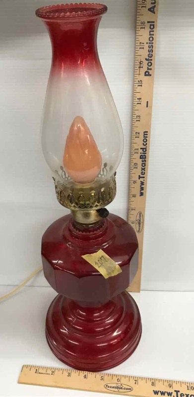 lot 207 image: Electrified Oil Lamp (Red)