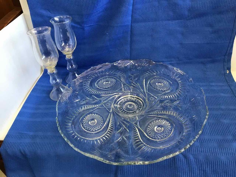 lot 228 image: Tremendous Clear Glass Punch Bowl Base & 2 Candle Holders