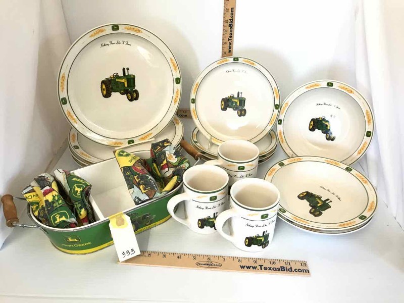 lot 333 image: John Deere Plates, Mugs, Bowls, Tin, Cloth Napkins
