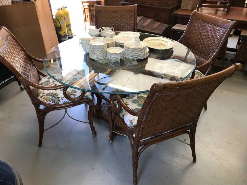 lot 347 image: Rattan Table with Eagle Claw & Ball Feet and (4) Chairs