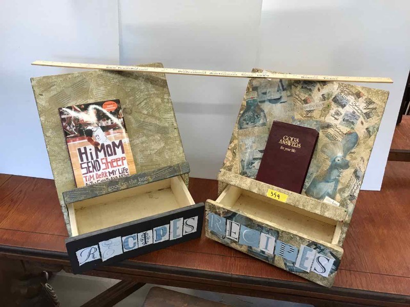 lot 359 image: (2) Books Stands