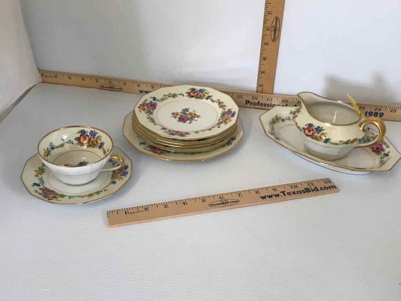 lot 382 image: (8) France Charles Ahrenfeldt Limoges