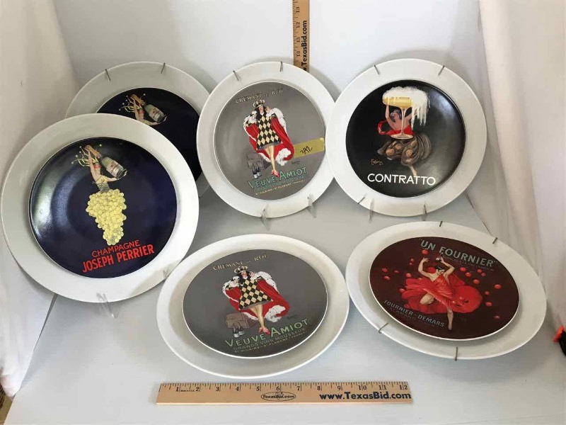 lot 392 image: (6) Decorator Plates (images of the bubbly drink)