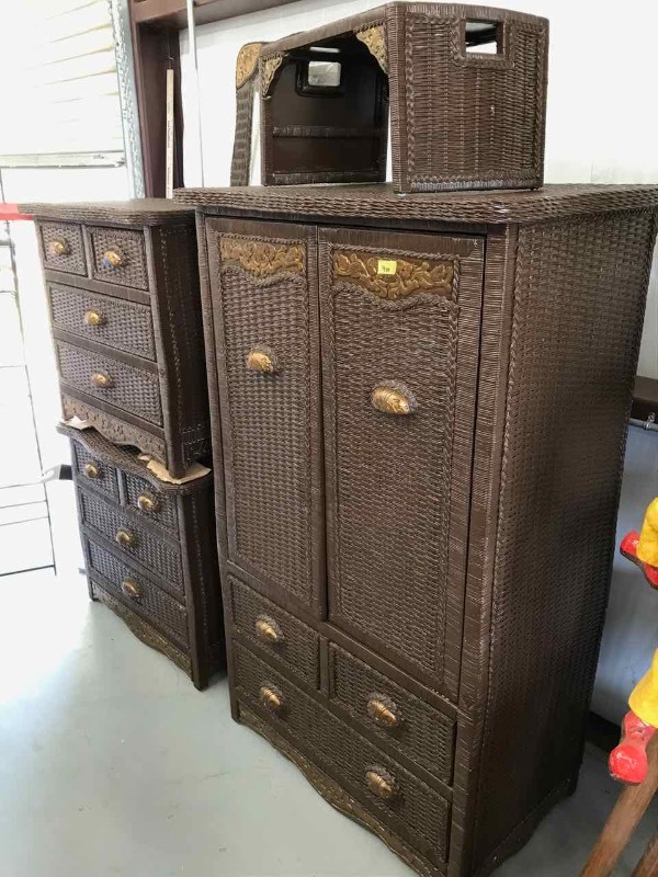5 Painted Wicker Furniture Cabinet 2 Side Chests Mirror Bed