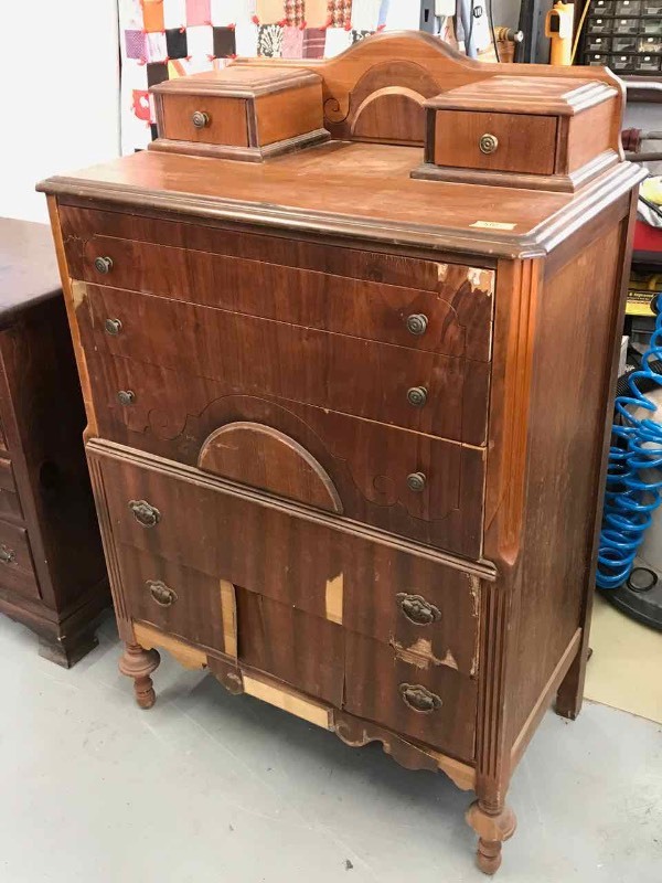 lot 502 image: Repair Project Antique Chest of Drawers