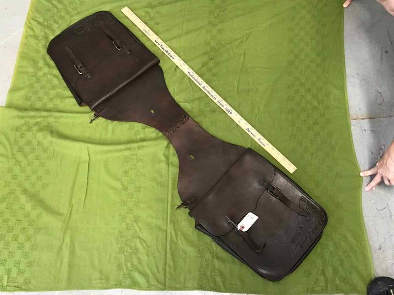 lot 8 image: Saddle Bags Thomas Saddlery Co. Makers, Preston Idaho