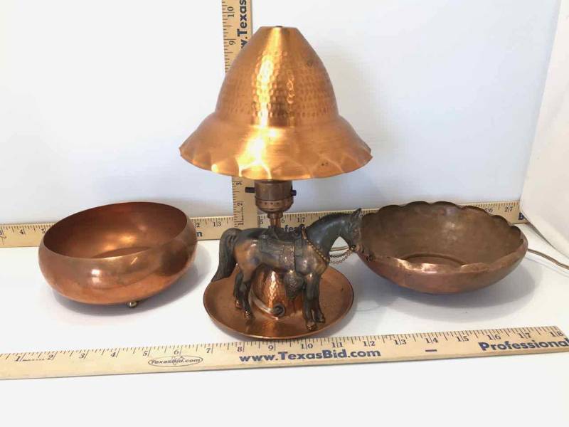 lot 22 image: Small Copper Horse Lamp & (2) Copper Bowls
