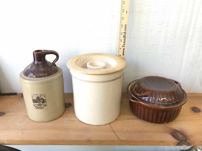 lot 33 image: Stoneware Pearl Jug, Crock with Lid, Bean Pot with Lid
