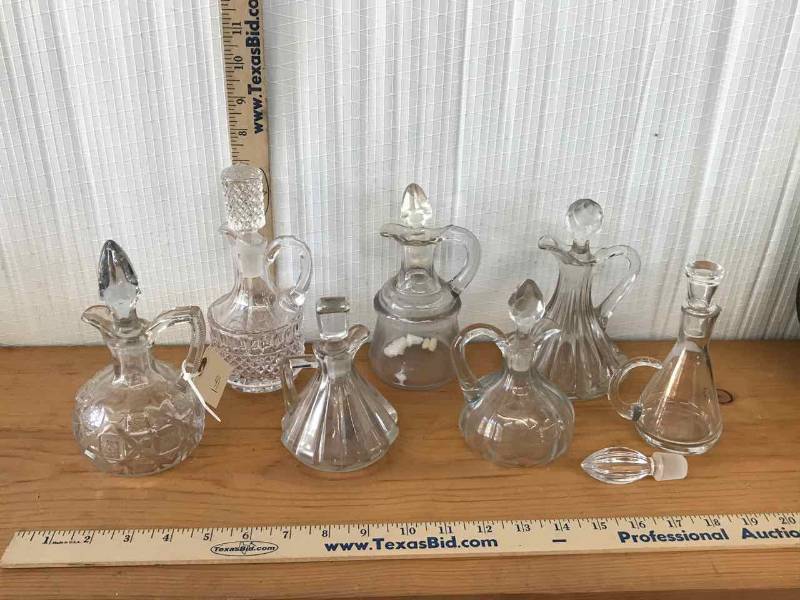 lot 41 image: Asst. OilVinegar Jars