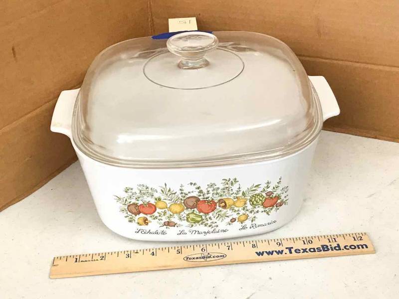 lot 63 image: Corningware Square 5-Quart with Glass Lid A-5-B