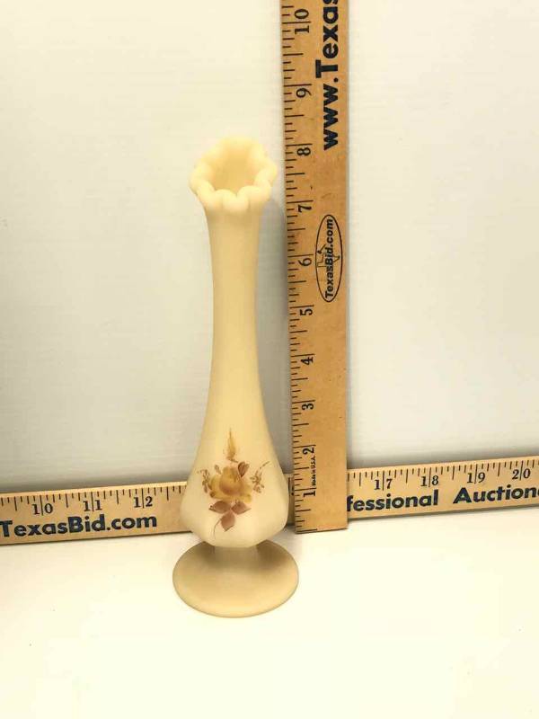 lot 83 image: Fenton Bud Vase, signed