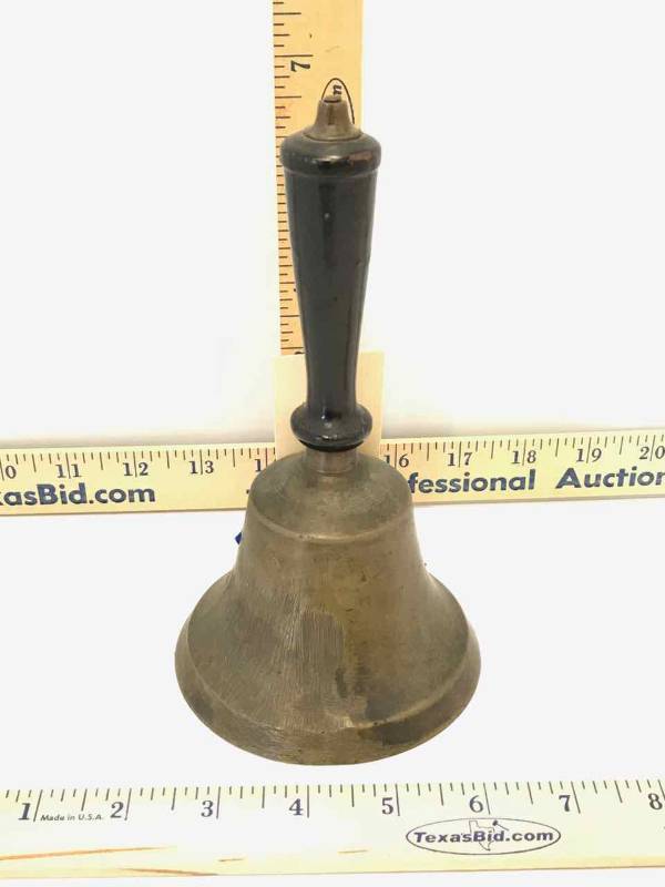 lot 89 image: Brass Hand Bell