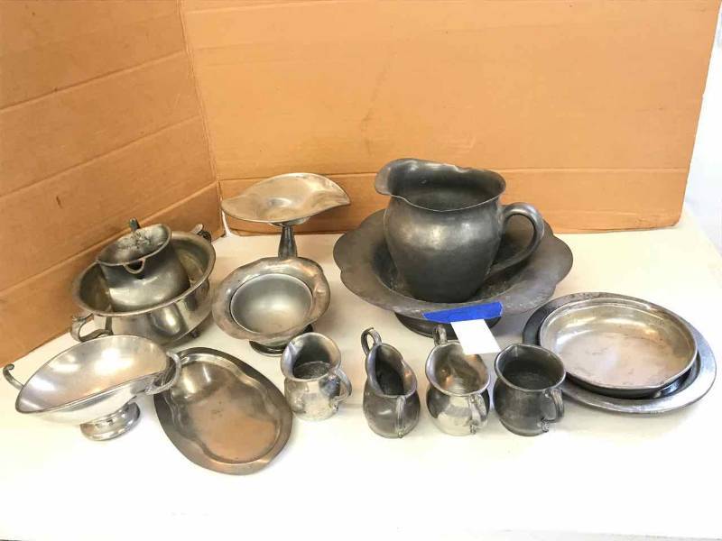 lot 93 image: Old Pewter Bowls, Creamer, Sugar, Candy Dishes (bentdents)
