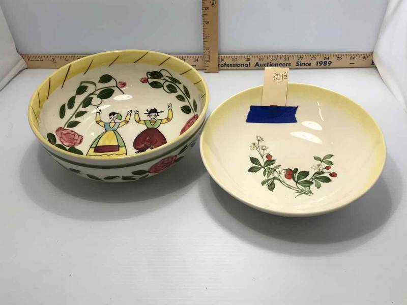 lot 128 image: (2) Serving Bowls Strawberry, Hand Painted Couple
