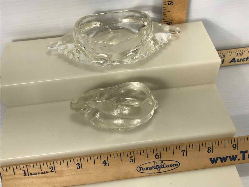 lot 180 image: Clear Glass Bunny Cellar and a Crab Dish