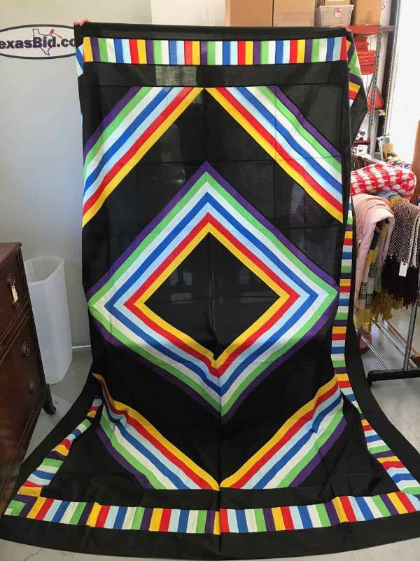 lot 200 image: Quilt Topper Black with Bright Colors