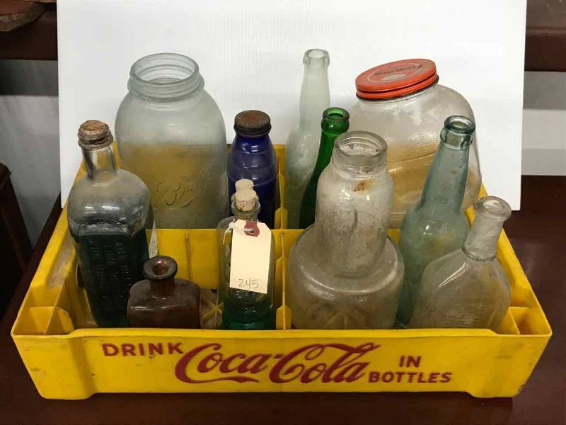 lot 245 image: Old Bottles, Plastic Coca Cola Tray