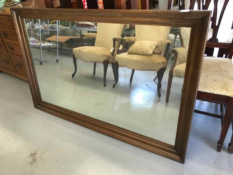 lot 307 image: Ethan Allen Rectangular Wall Mirror