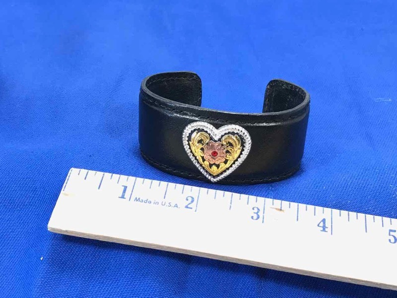 lot 113 image: Bracelet Black Leather Cuff with Tri-Colored Heart