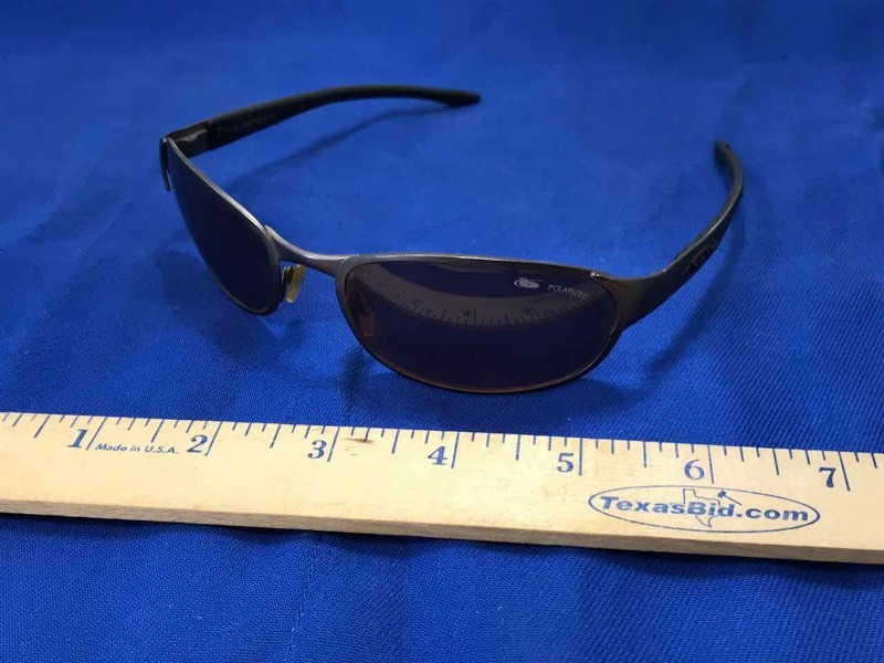 lot 127 image: (1) Sunglasses  Bolle