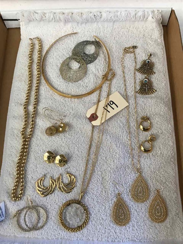 lot 179 image: Gold-Tone Necklaces & Earrings