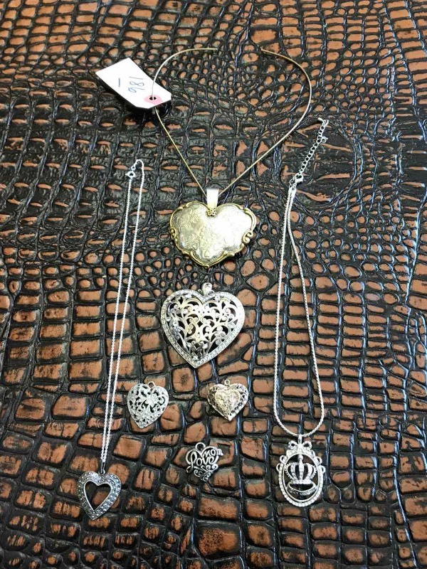 lot 186 image: Heart Pendants