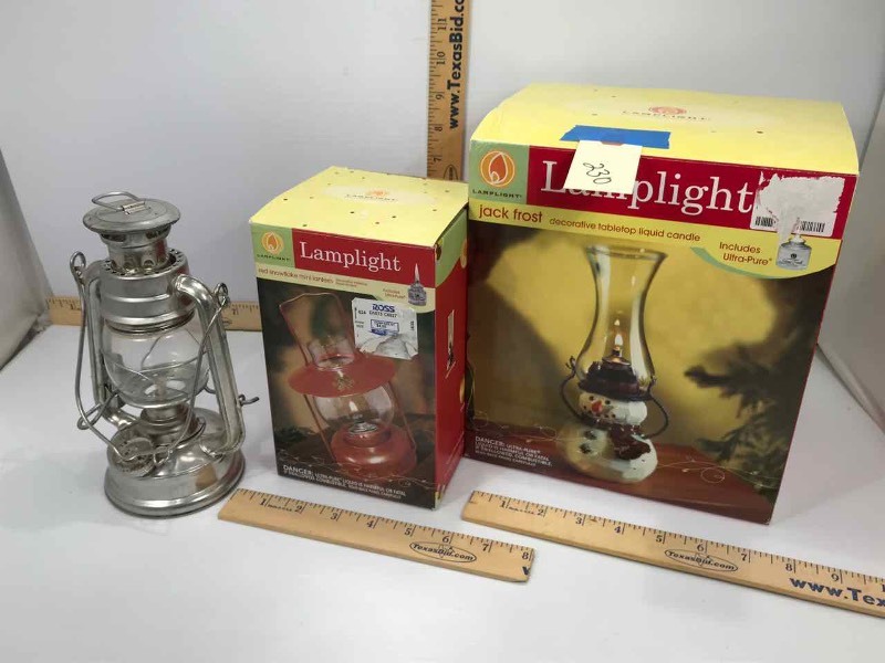 lot 230 image: (3) Decorative Lamplights