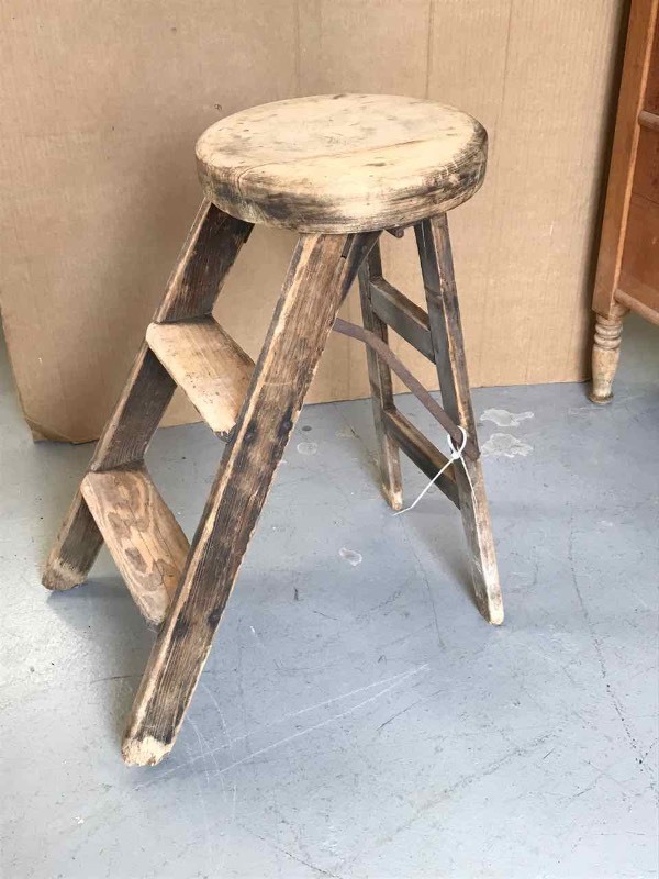 lot 337 image: Antique Folding Kitchen Step Stool
