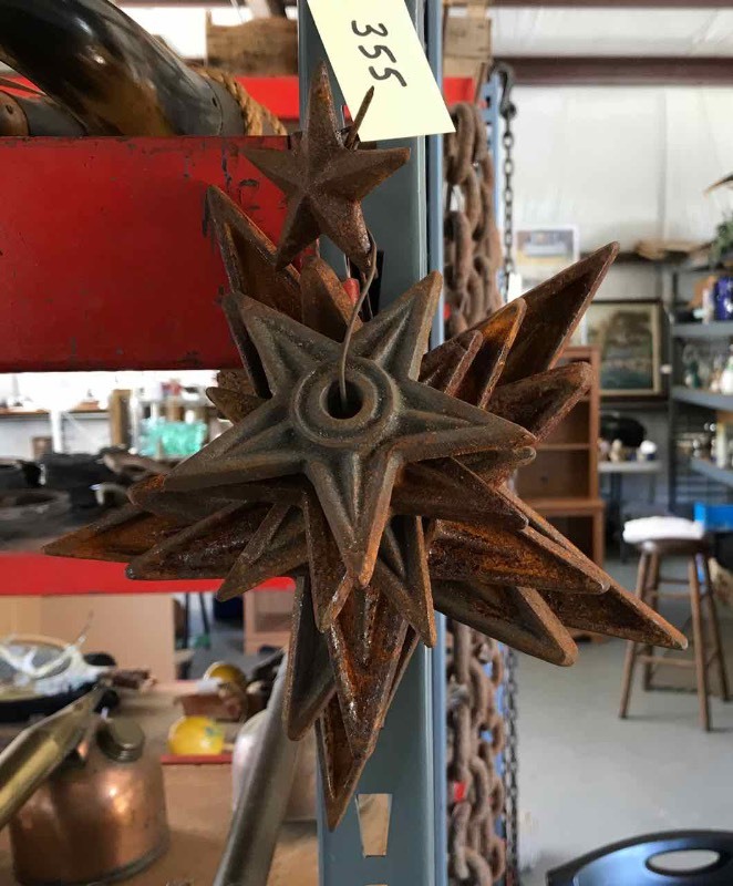 lot 355 image: Asst. Cast Iron Stars (not old)