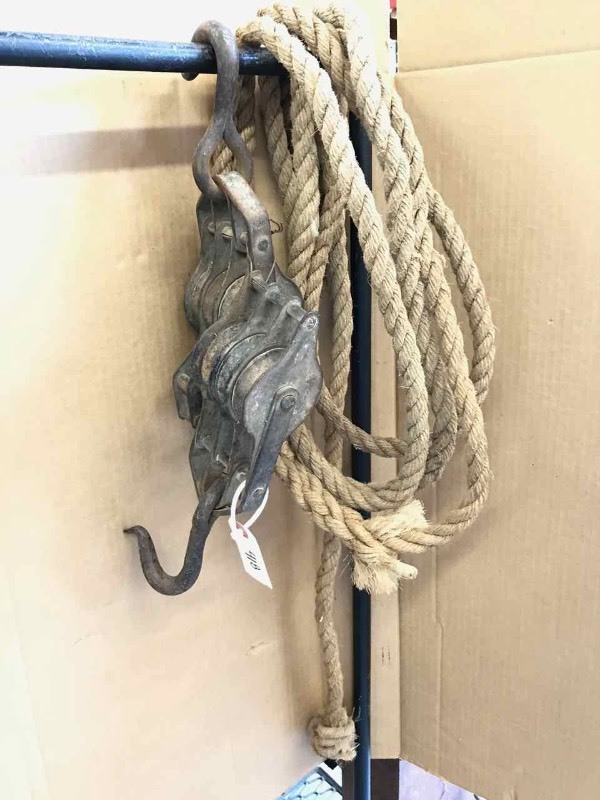 lot 418 image: Block & Tackle, Triple Head, Hand Forged Hooks
