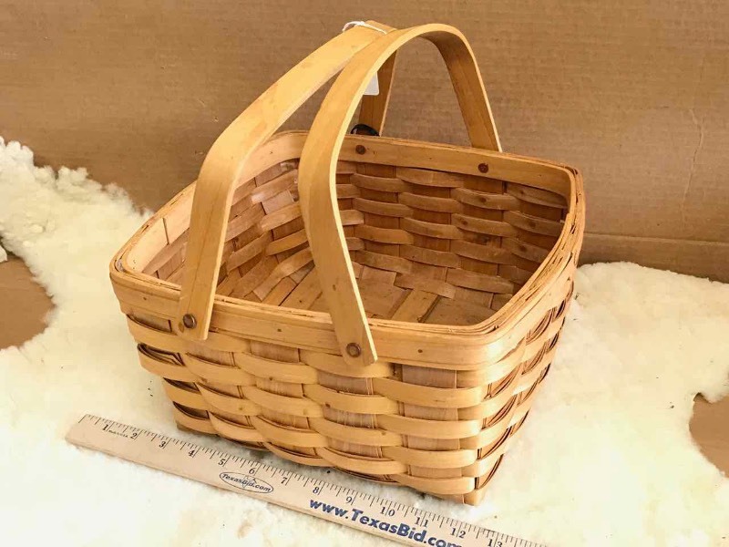 lot 451 image: Woven Square Basket with Handles