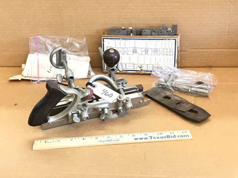 lot 460 image: Vintage Craftsman Professional Plane
