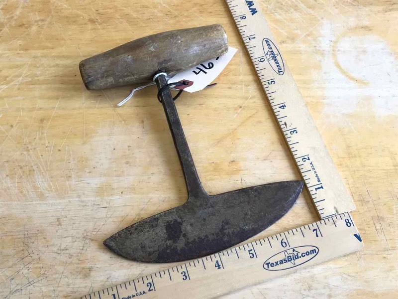 lot 465 image: Antique Primitive C.S. Orvis Hand Forged Chopper