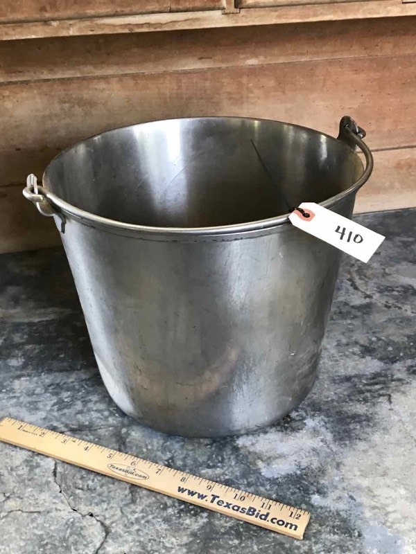 lot 410 image: Volrath Stainless Steel Dairy Bucket