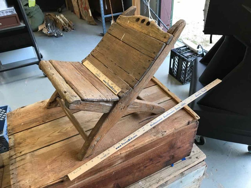lot 617 image: Primitive Antique Low Chair