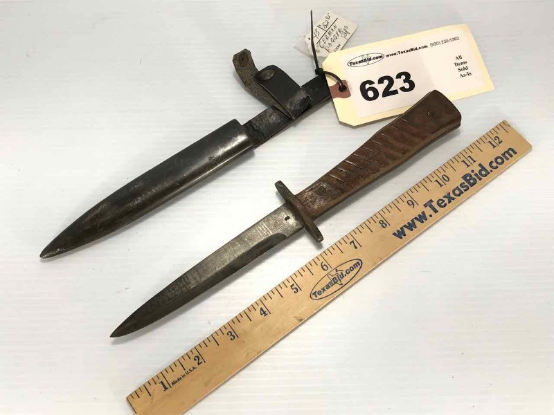 lot 623 image: Reproduction German Dagger with Metal Sheath