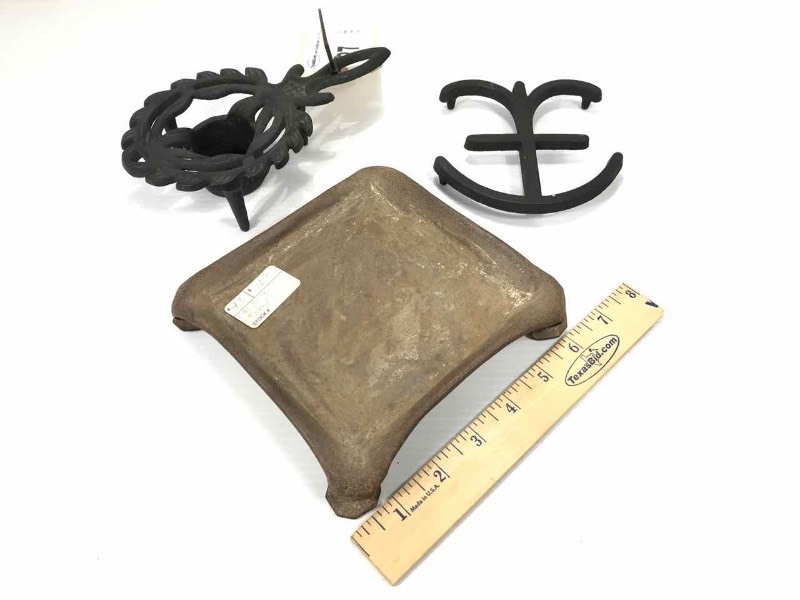 lot 627 image: (3) Trivets Square Cape Cod, (2) Iron