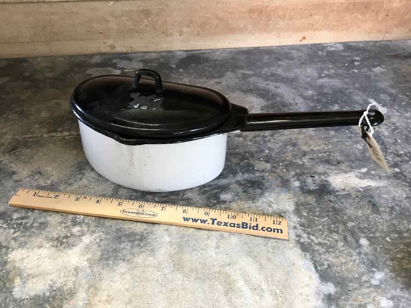 lot 403 image: Black & White Enamel Half Pot with Lid