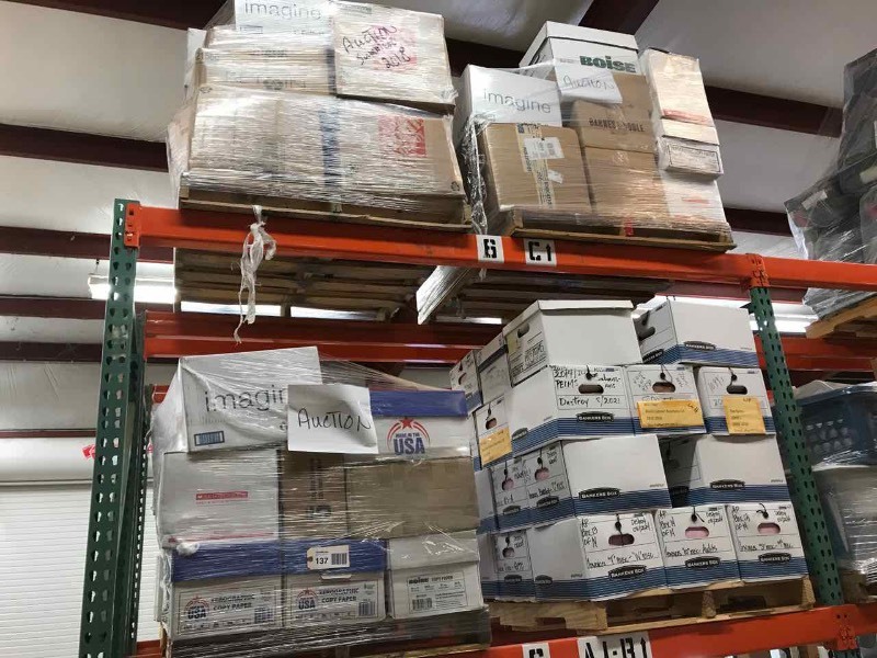 lot 137 image: (3) Pallets discontinued library books
